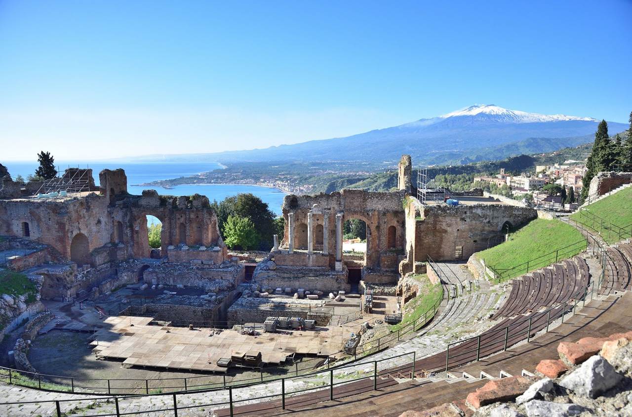 taormina teatro greco romano